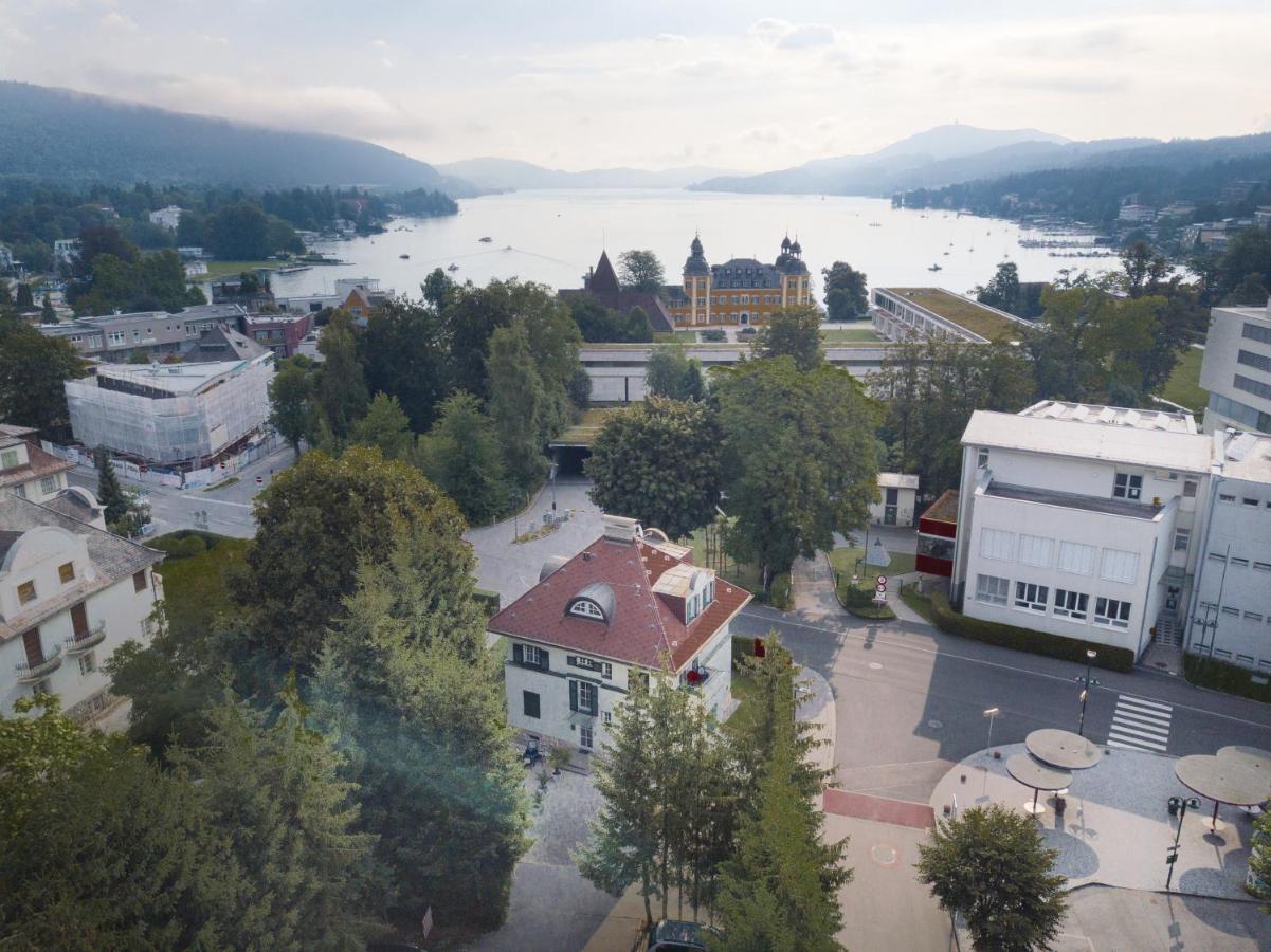 Villa Gelbmann - Ferienwohnungen Velden Velden am Woerthersee Exterior photo